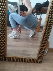 MILÁČKOVÉ CHCI TĚ ŠUKAT